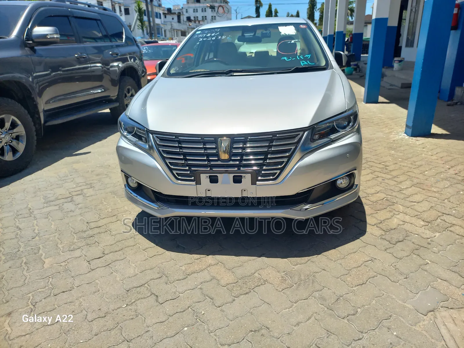 Toyota Premio 2019 Silver