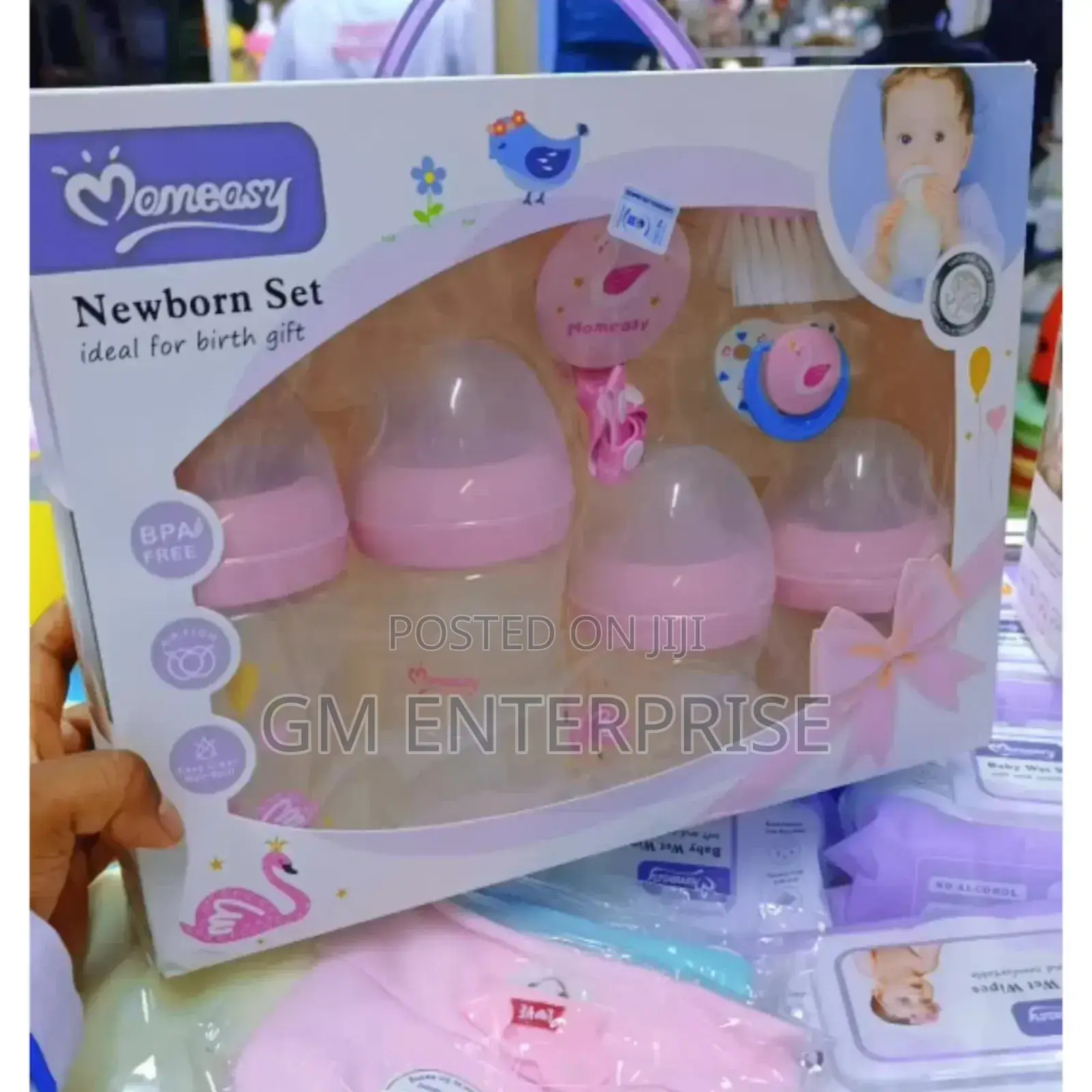 Feeding Bottle Set
Perfect Newborn Gift