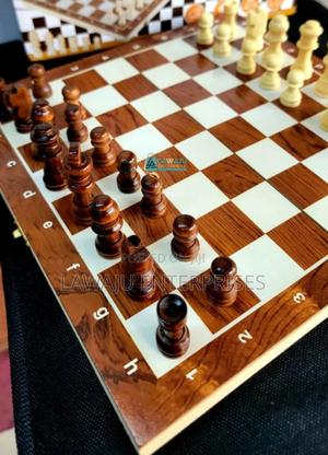 Wooden Chess - main view
