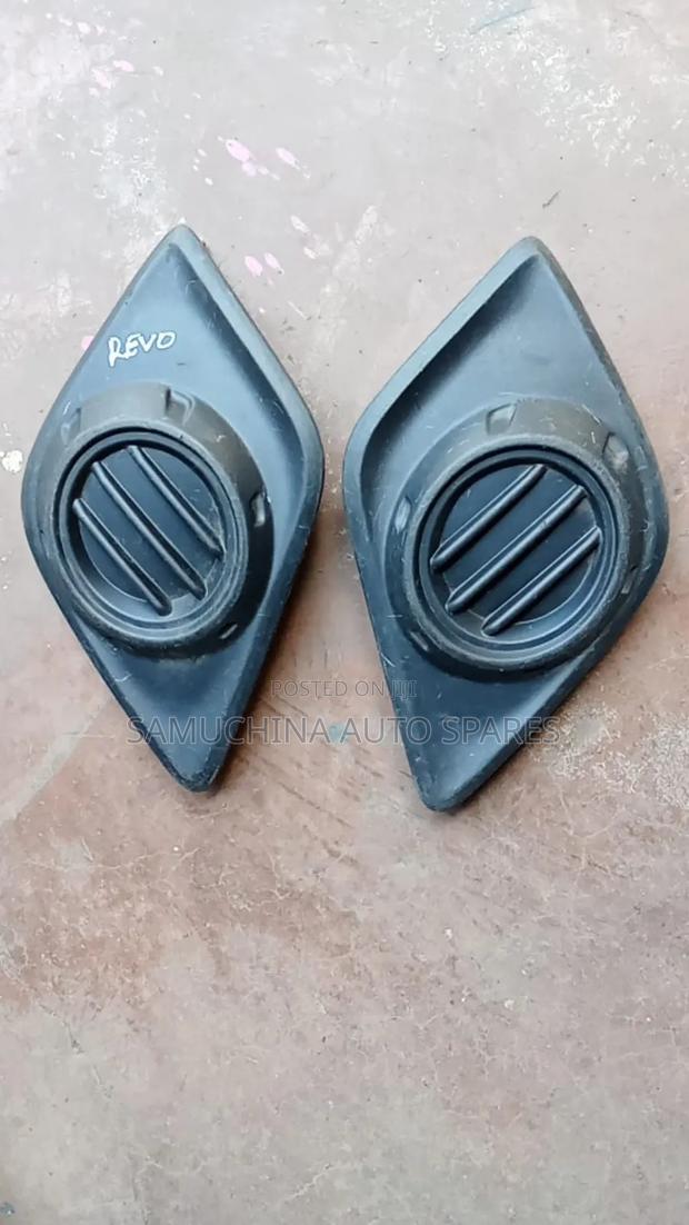 Foglight Cover Toyota Hilux Revolution