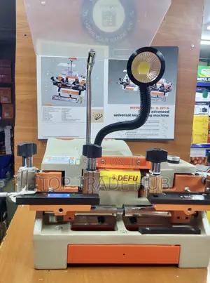 Defu Latest Advanced Universal Key Cutting Machine