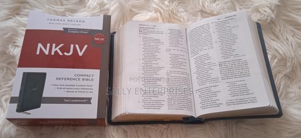 NKJV Compact Reference Bible - thumbnail 4