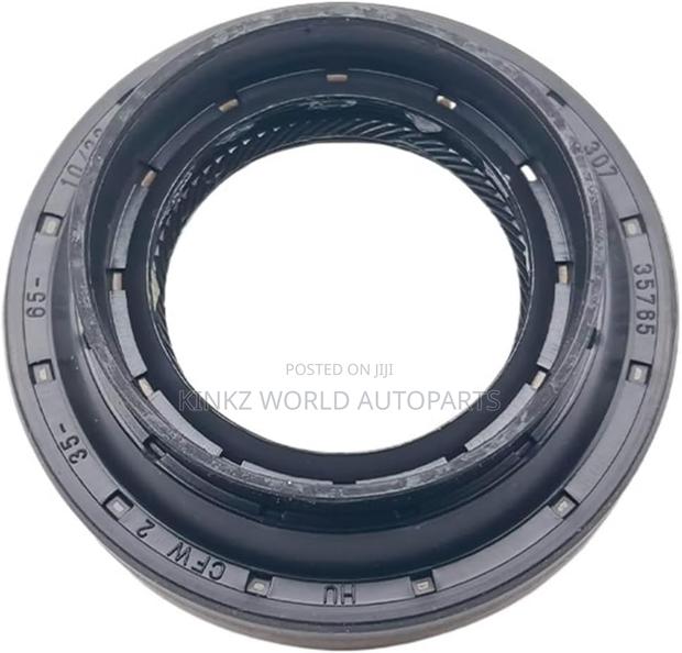 Front Differential Seal Freelander 2, Range Rover Evoque Lr003152
