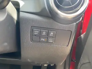 Mazda 2 2020 Red
