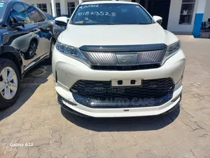 Toyota Harrier 2019 White