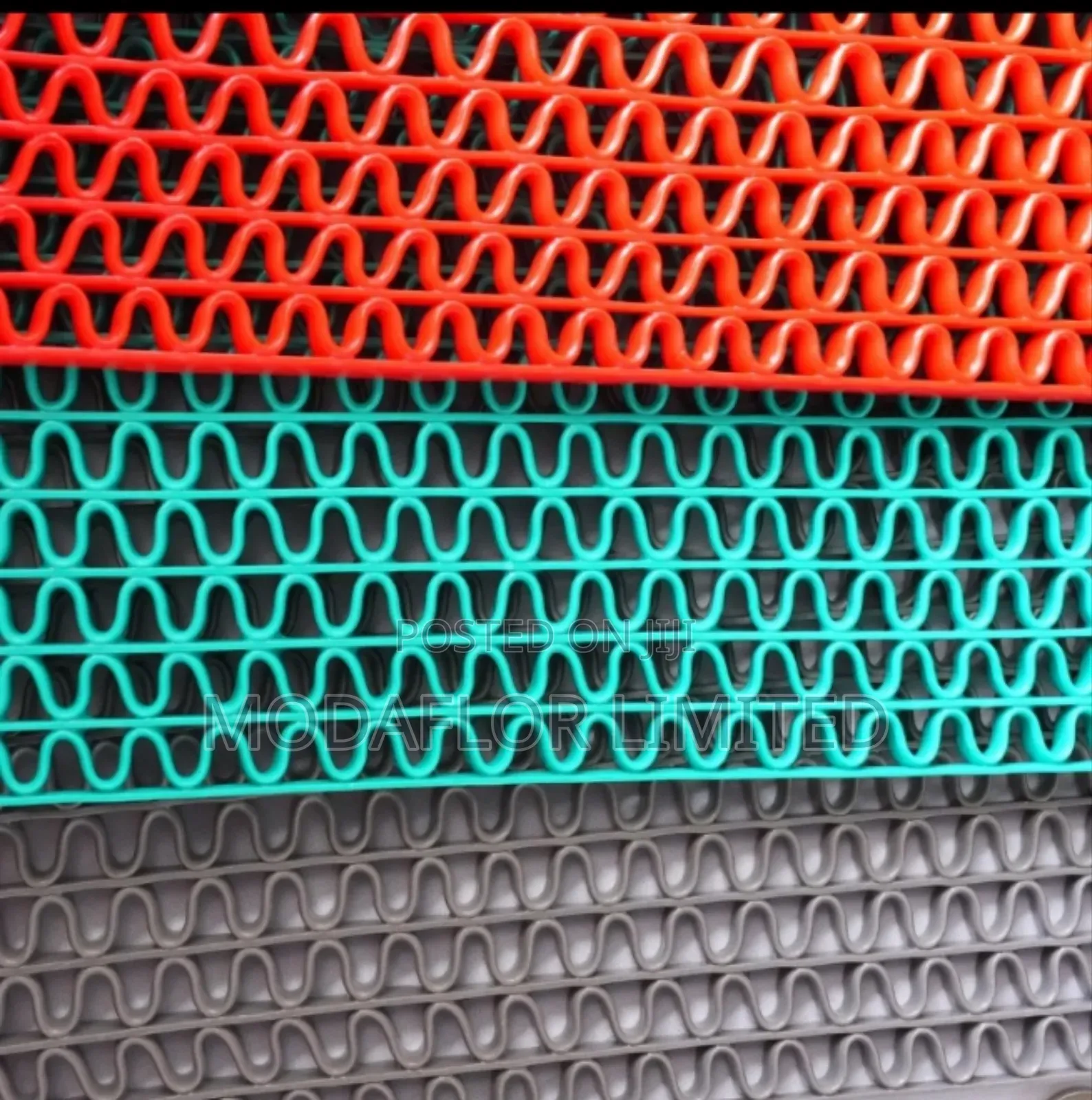 Thick Anti-Slip Mat for Wet Floors – Long-Lasting Rubber