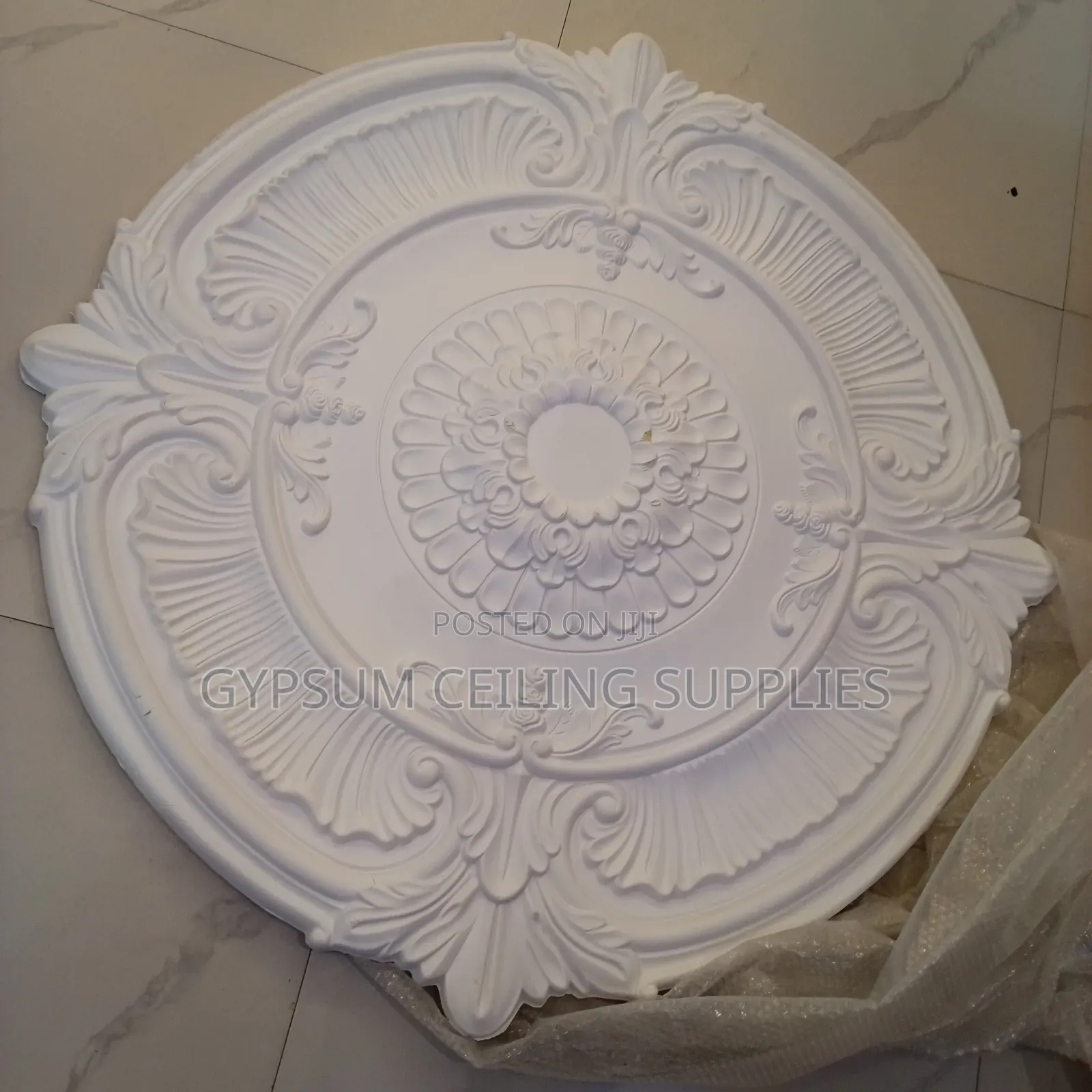 Pu Medallion 100cm