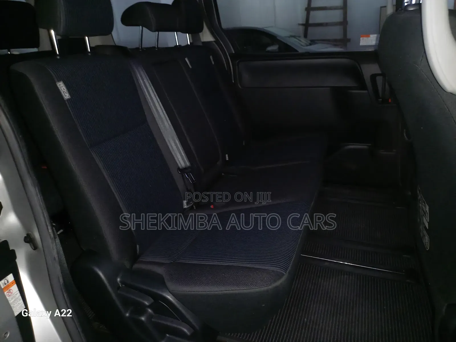 Toyota Voxy 2019 Silver