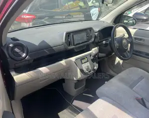 Toyota Passo 2018 Red