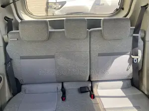 Toyota Passo 2018 Red