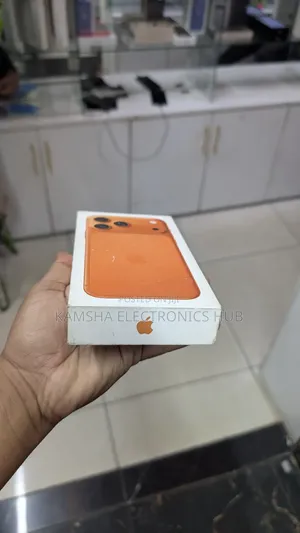 New Apple iPhone 17 Pro Max 256 GB Orange