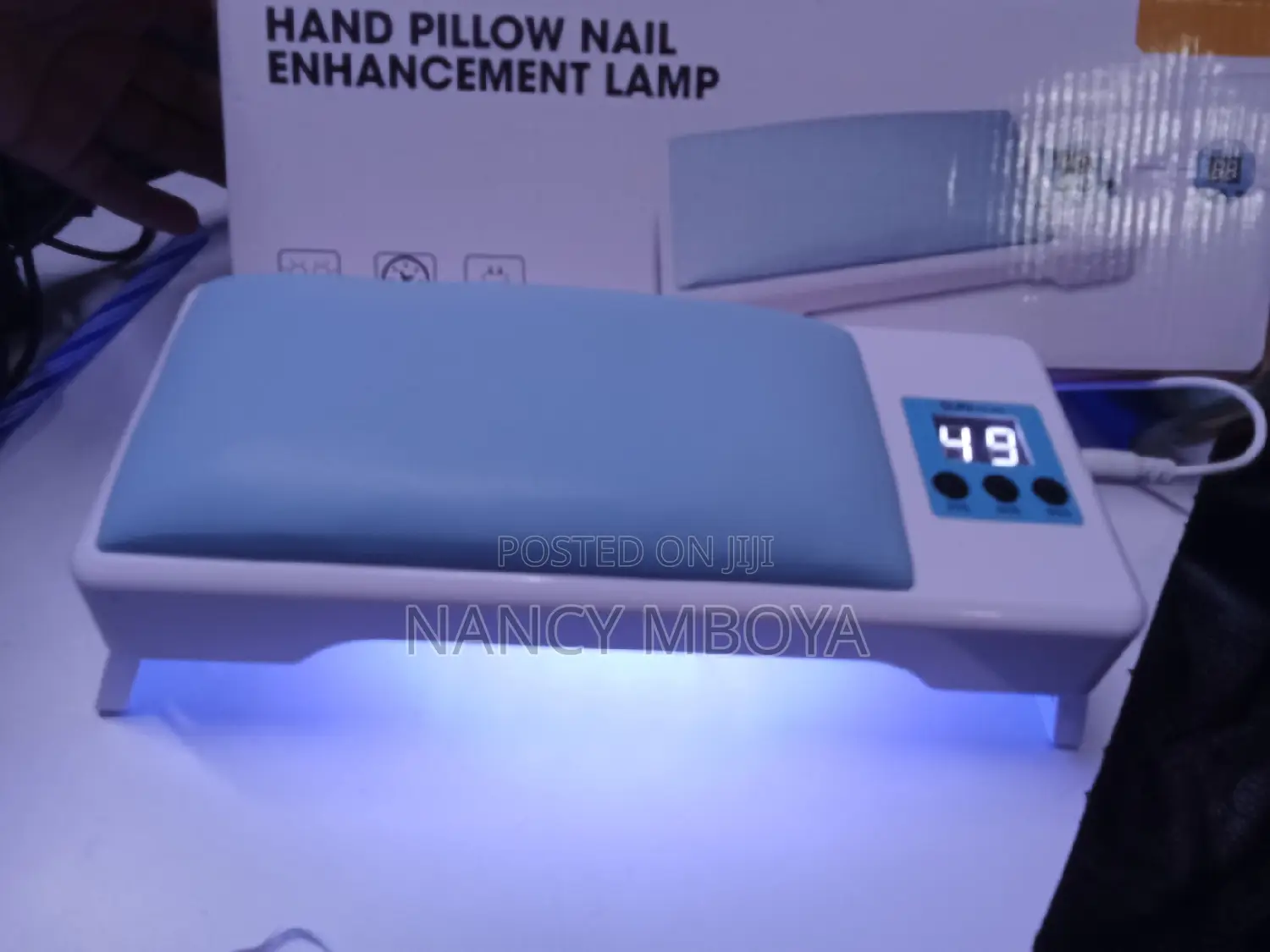 2 in 1 Hand Pillow Nail Manicure Lamp