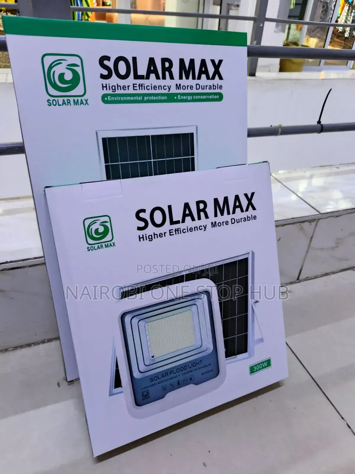 Solarmax 300w Super Bright Solar Floodlight