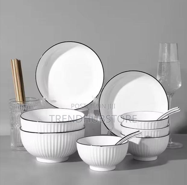 Clearance Deal!12pcs Ceramic Soup Bowls With Elegant Black Rim