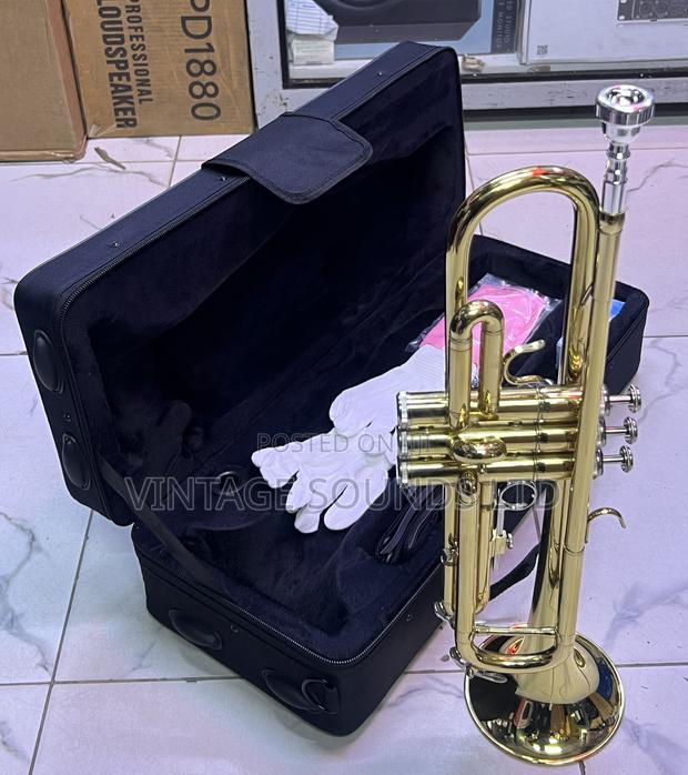 Yamaha Bb Student Trumpet ( Golden Color) - thumbnail 3