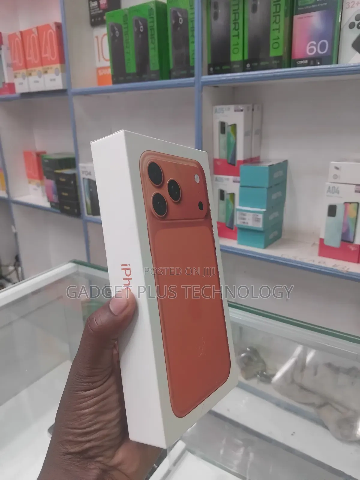 New Apple iPhone 17 Pro Max 256 GB Orange