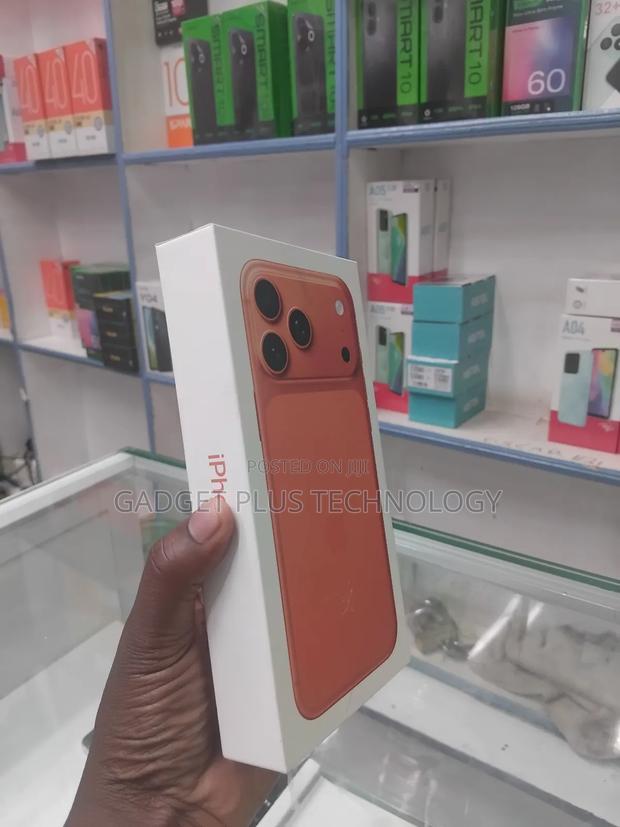 New Apple iPhone 17 Pro Max 256 GB Orange - thumbnail 2