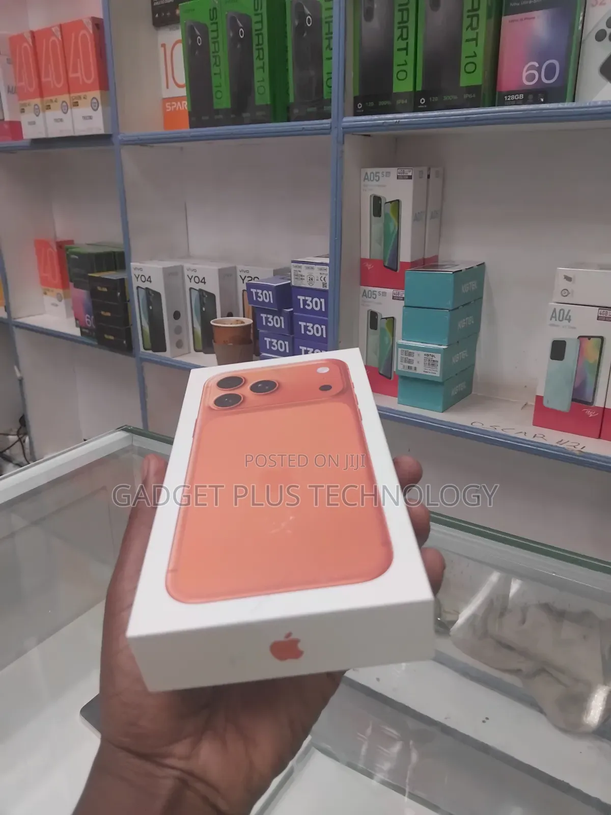 New Apple iPhone 17 Pro Max 256 GB Orange