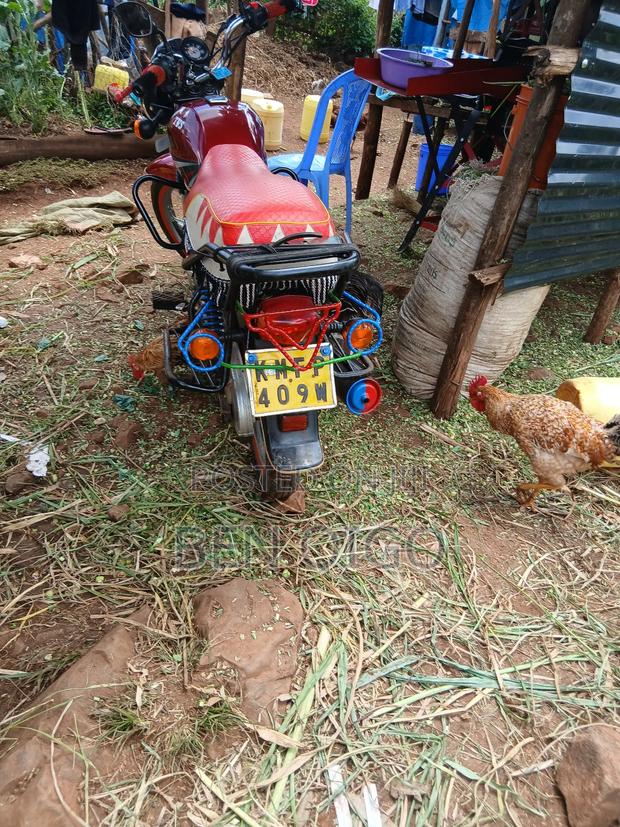 TVS HLX 125 2020 Red