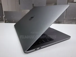 Laptop Apple MacBook Pro 2018 16GB Intel Core i7 SSD 256GB