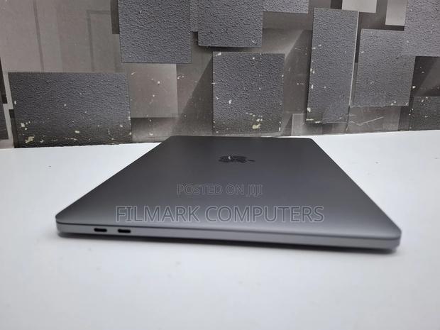 Laptop Apple MacBook Pro 2018 16GB Intel Core i7 SSD 256GB - thumbnail 8