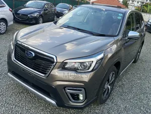 Subaru Forester 2019 Gold