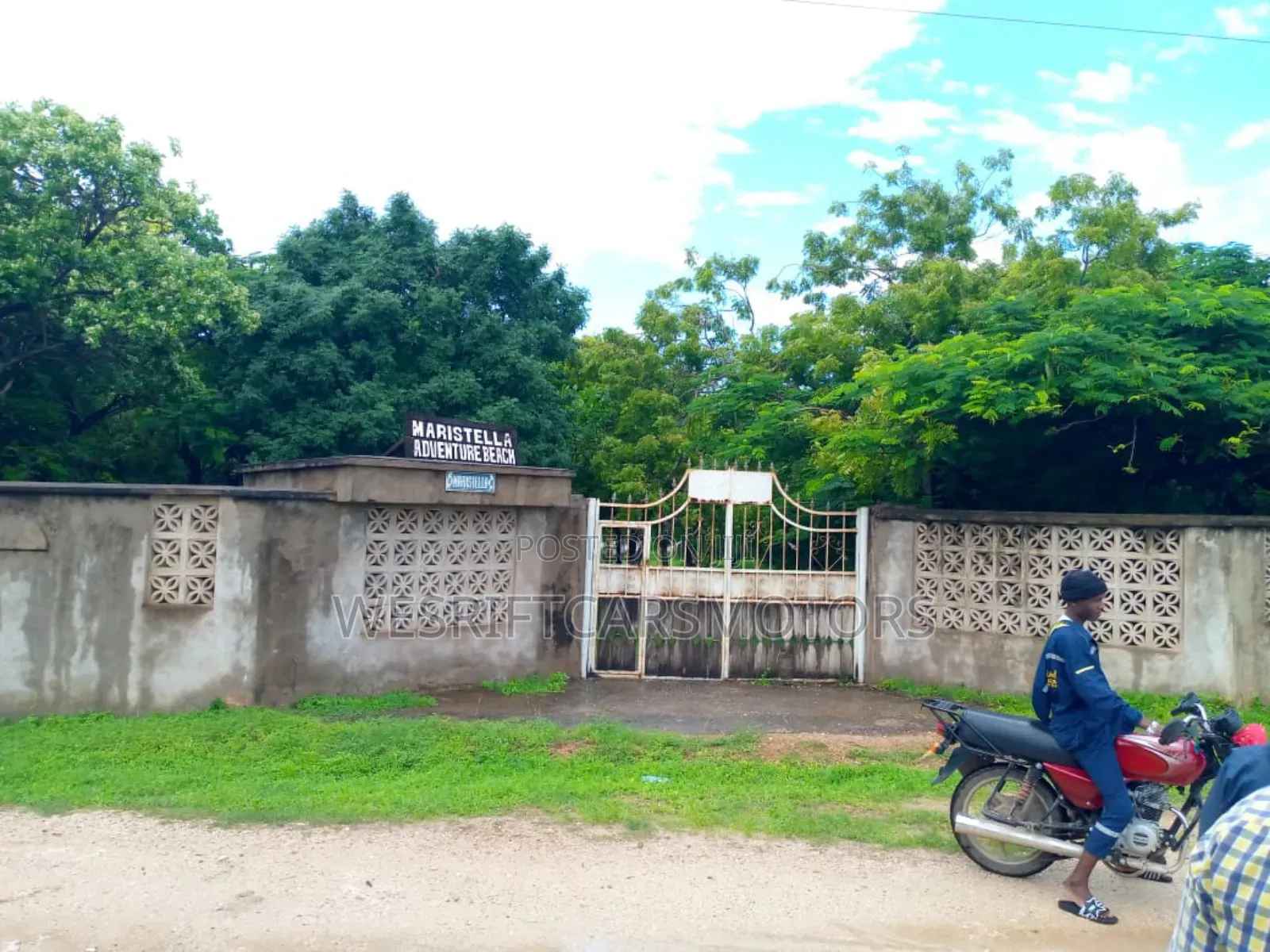Shanzu Beach Plot