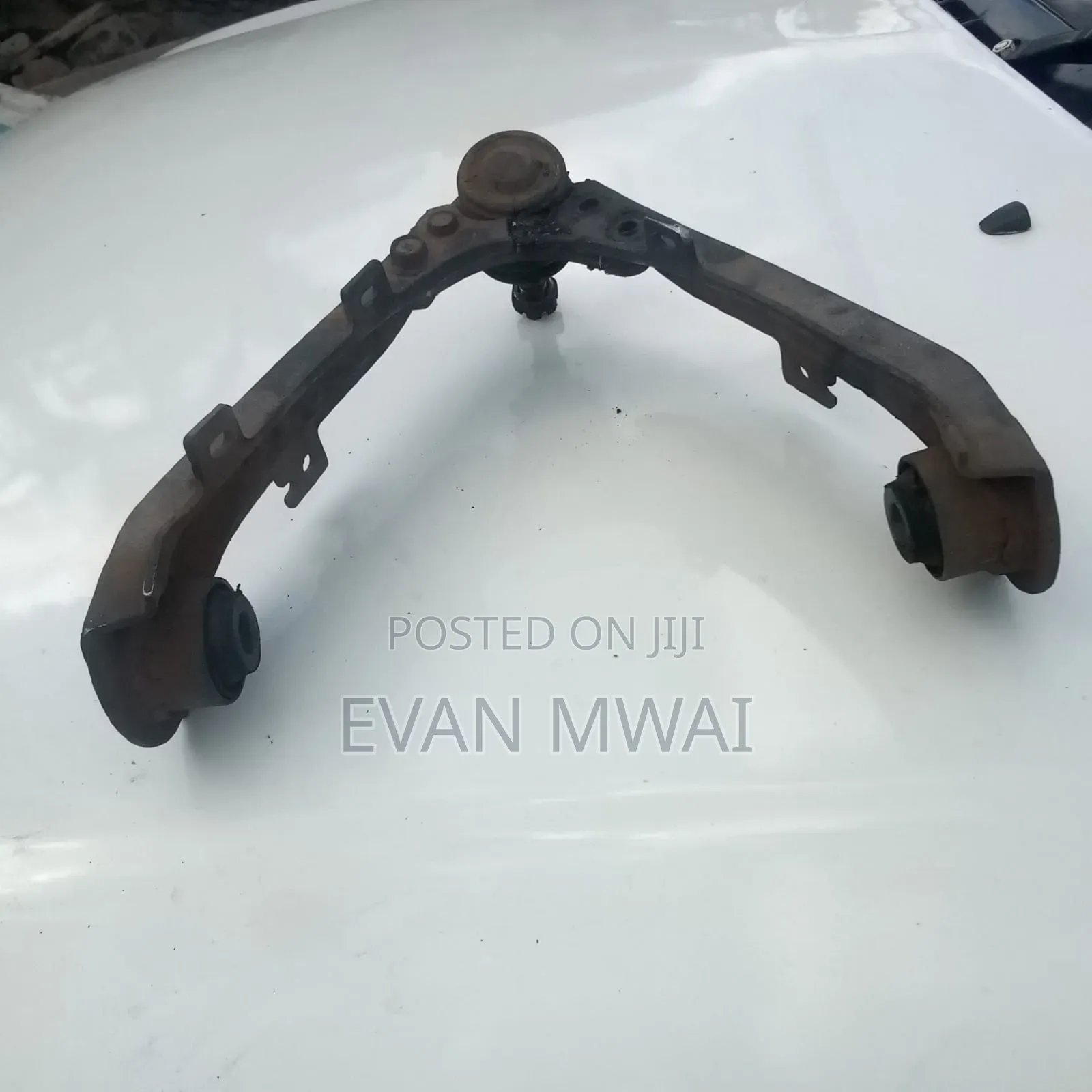 Isuzu D-Max Upper Left Arm
