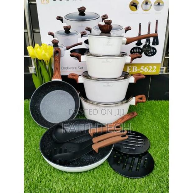 15 Pieces White With Wooden Handle Edenburg Cookware Pots Set - main view