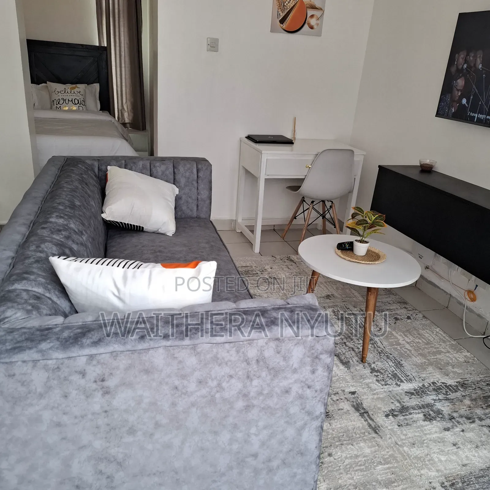 Airbnb in Racecourse