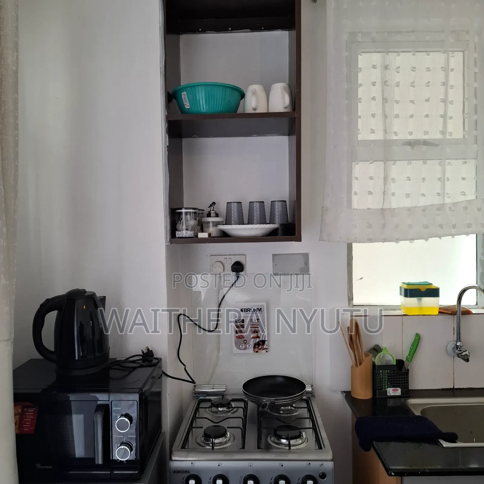 Airbnb in Racecourse