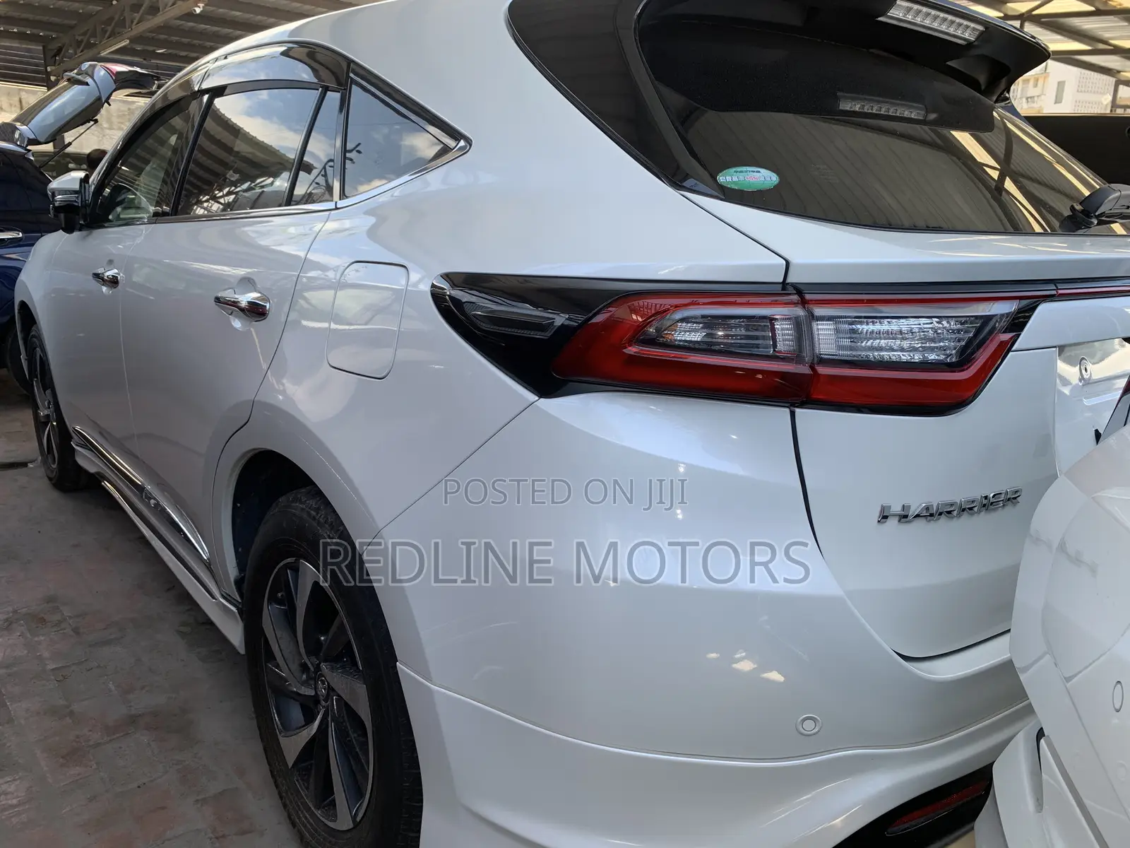 Toyota Harrier 2.0 Turbo 4WD 2018 White