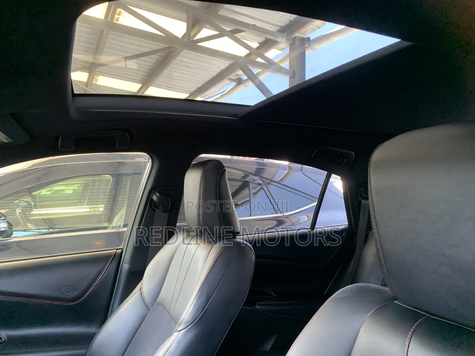 Toyota Harrier 2.0 Turbo 4WD 2018 White