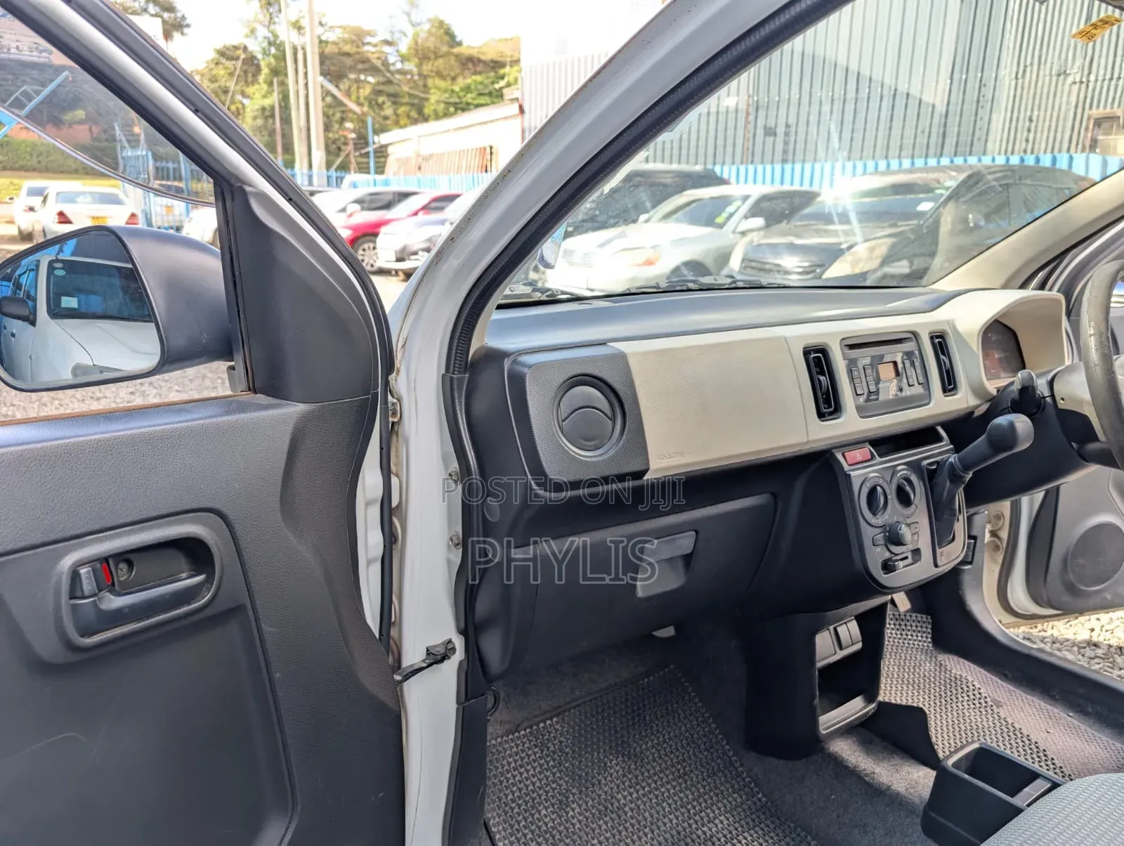 Suzuki Alto 660cc FWD 2015 White