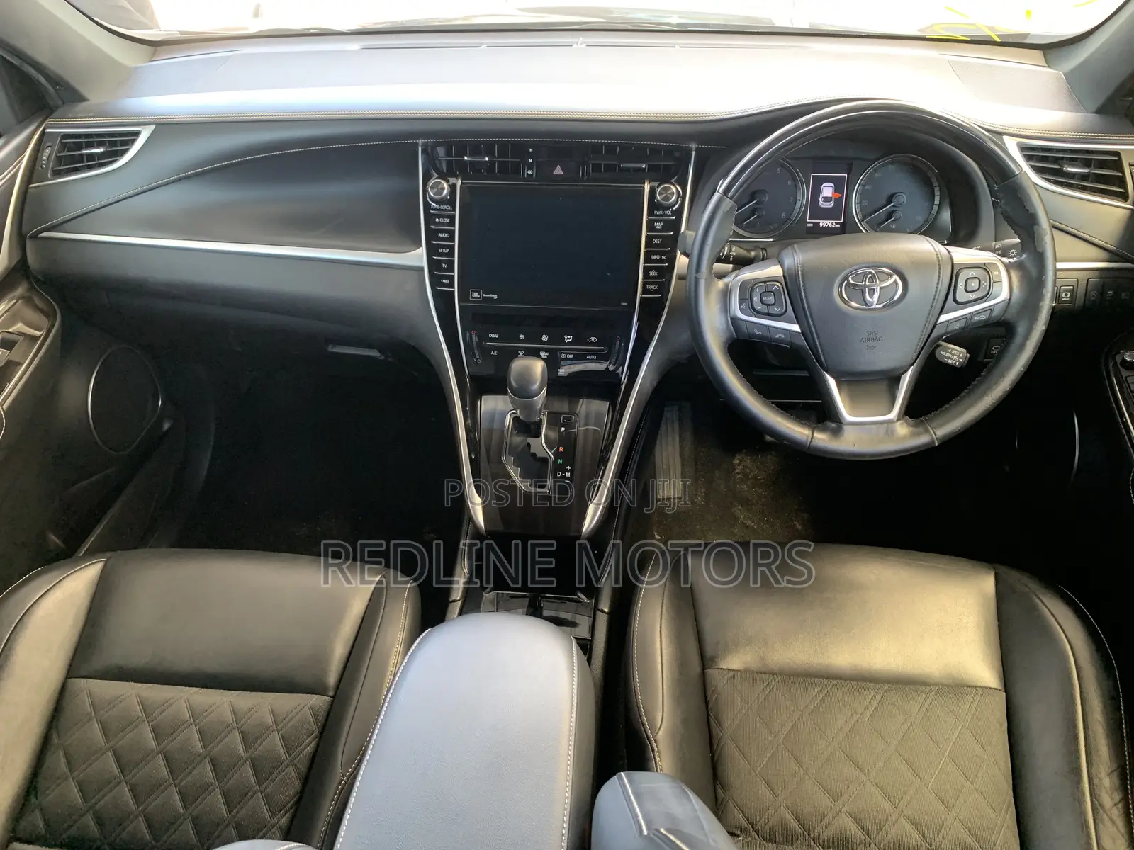 Toyota Harrier 2.0 2018 Black