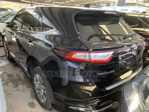 Toyota Harrier 2.0 2018 Black