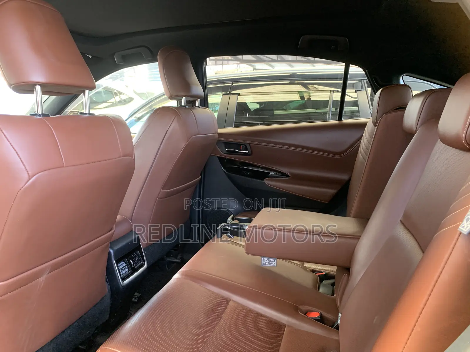 Toyota Harrier 2.5 Hybrid 4WD 2018 Black