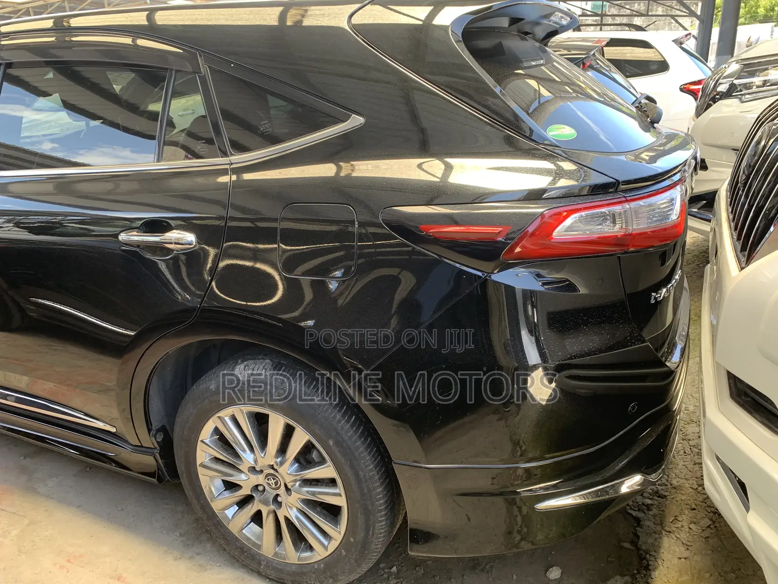 Toyota Harrier 2.5 Hybrid 4WD 2018 Black