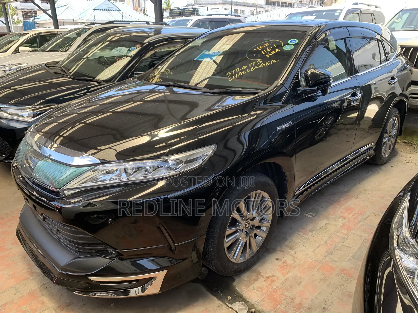 Toyota Harrier 2.5 Hybrid 4WD 2018 Black