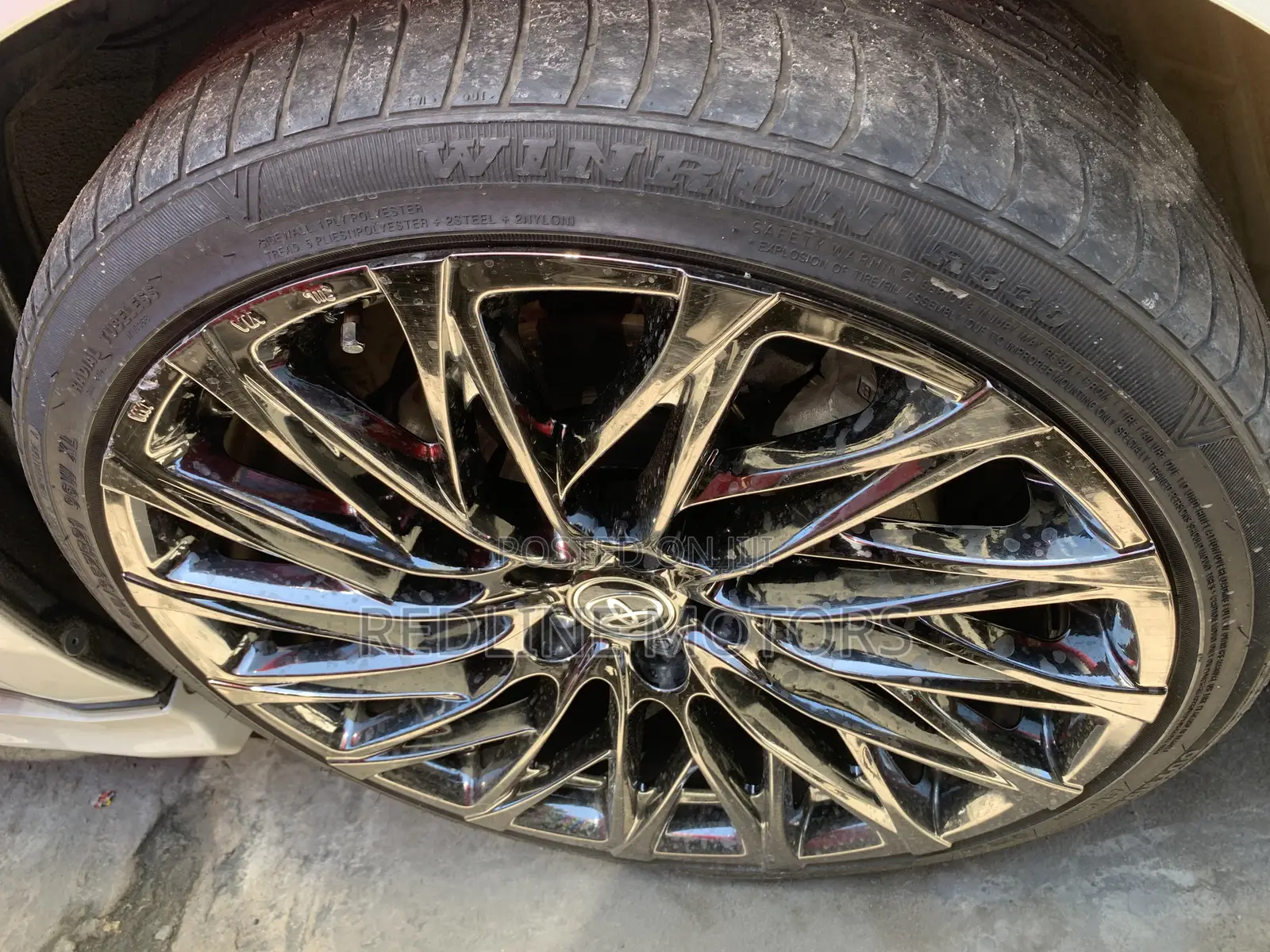 Toyota Harrier 2.0 4WD 2018 Pearl