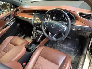 Toyota Harrier 2.0 4WD 2018 Pearl