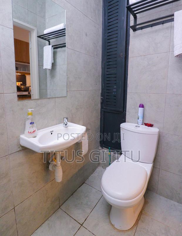 Cozy 1-Bedroom Airbnb in Roysambu - thumbnail 5