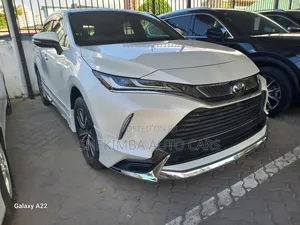 Toyota Harrier 2.0 2020 White