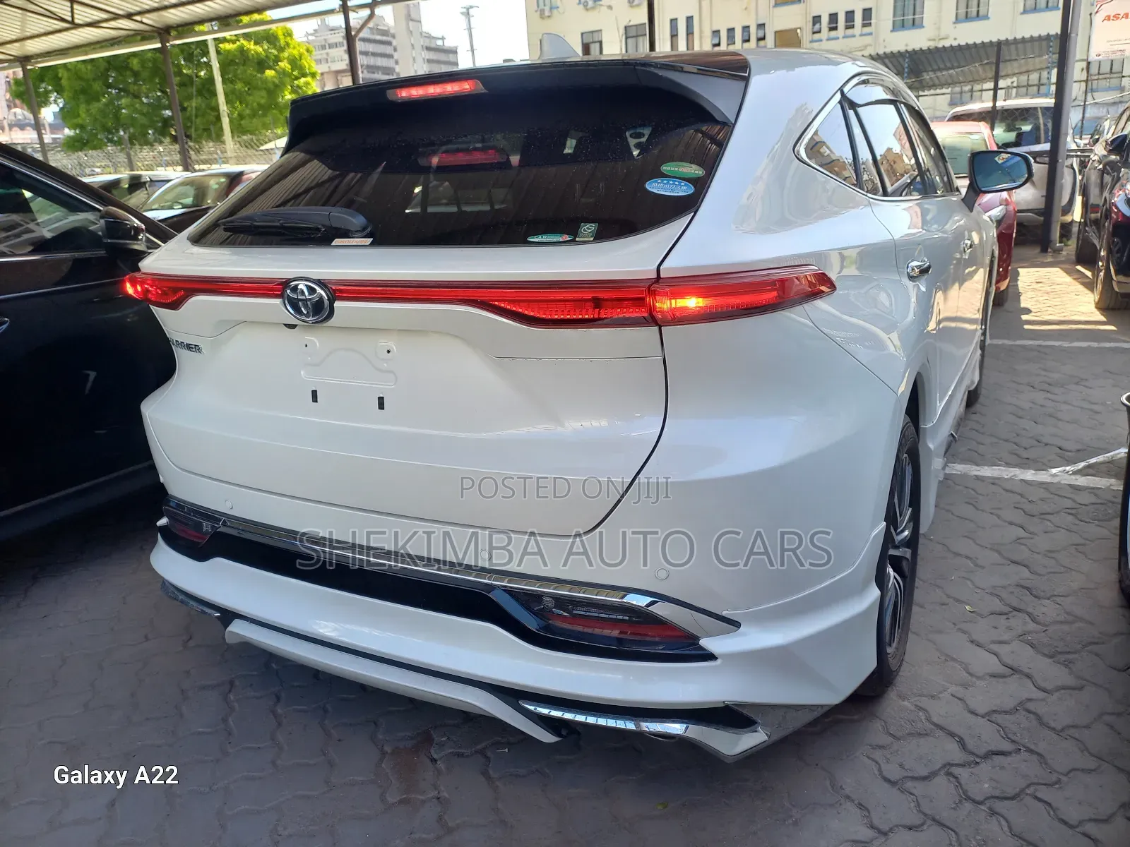 Toyota Harrier 2.0 2020 White