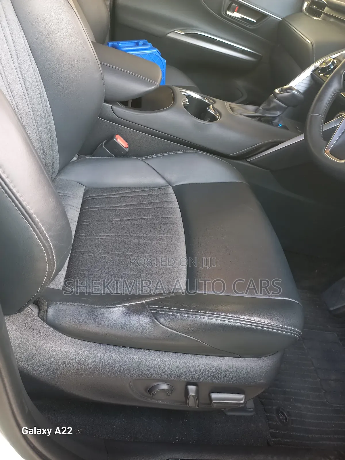 Toyota Harrier 2.0 2020 White