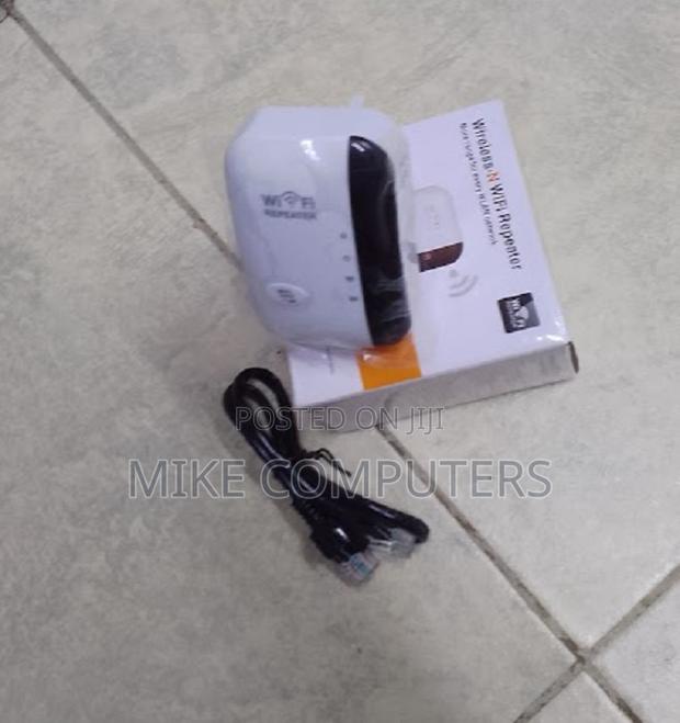Affordable 300 MBPS Wifi Repeater Extender Wifi Boost - main view