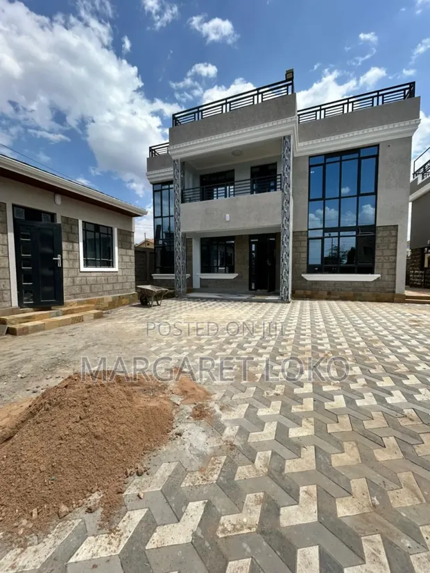 4bdrm Maisonette in Yukos, Kitengela for sale