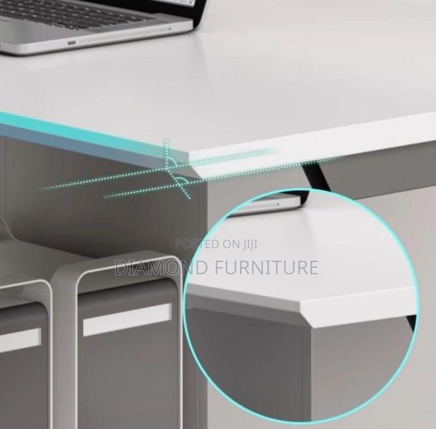 Modern 4-Way Modular Office Workstation Desk - thumbnail 3