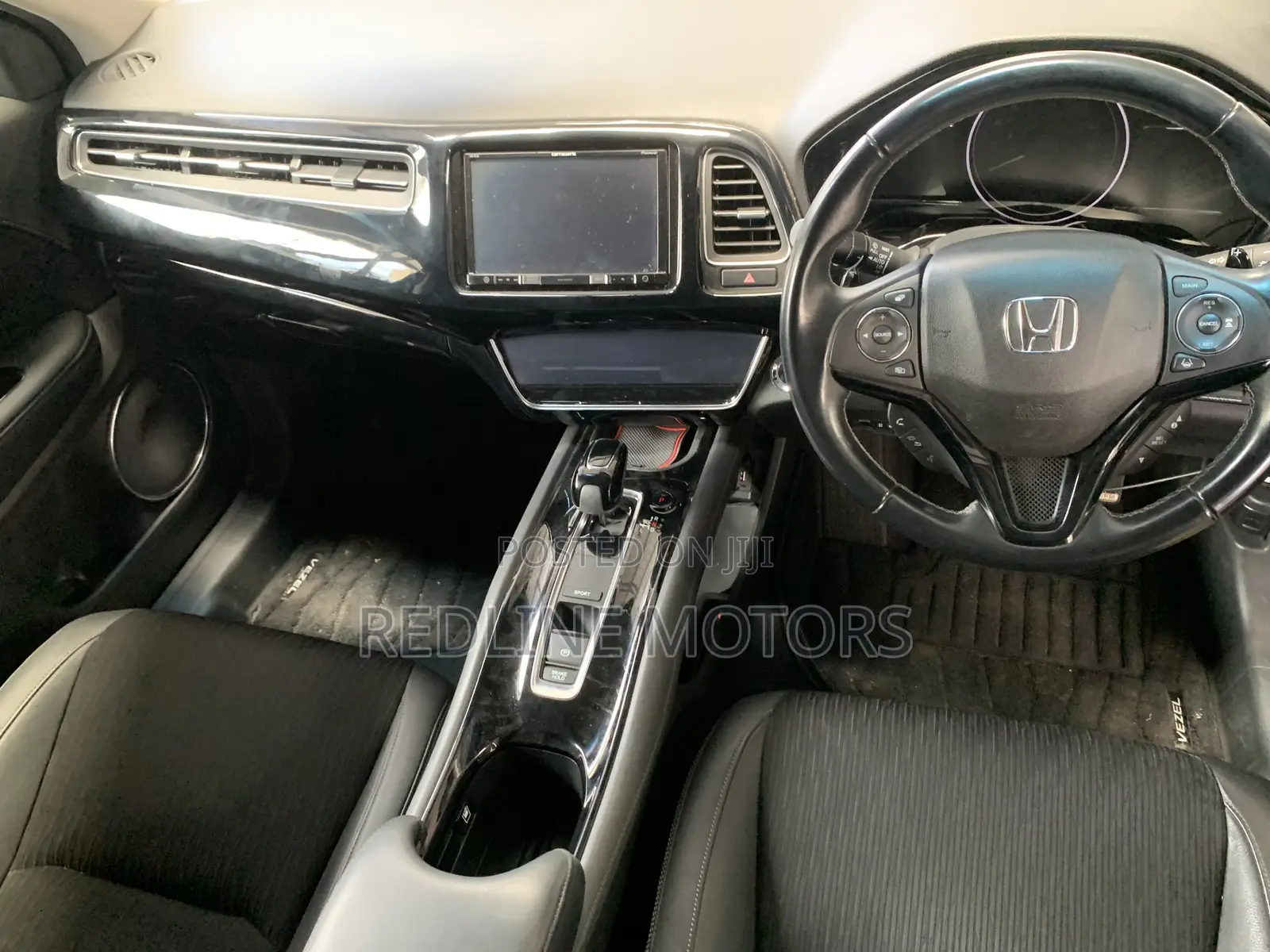 Honda Vezel 1.5 Hybrid 2WD 2018 Gray