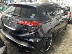 Honda Vezel 1.5 Hybrid 2WD 2018 Gray